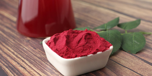 Water solubility display of instant beet powder